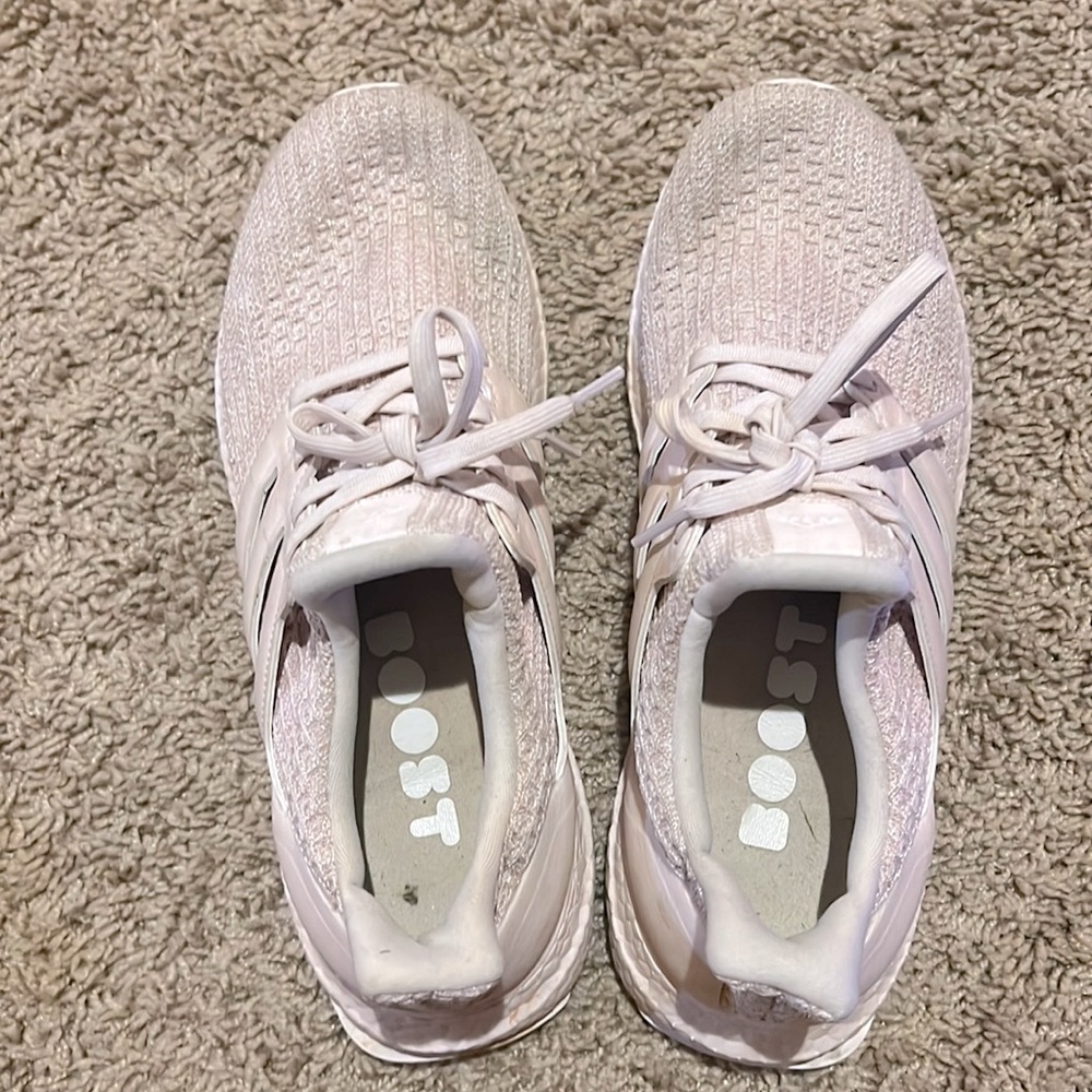 ultra boost (light pink with gold sparkles)
